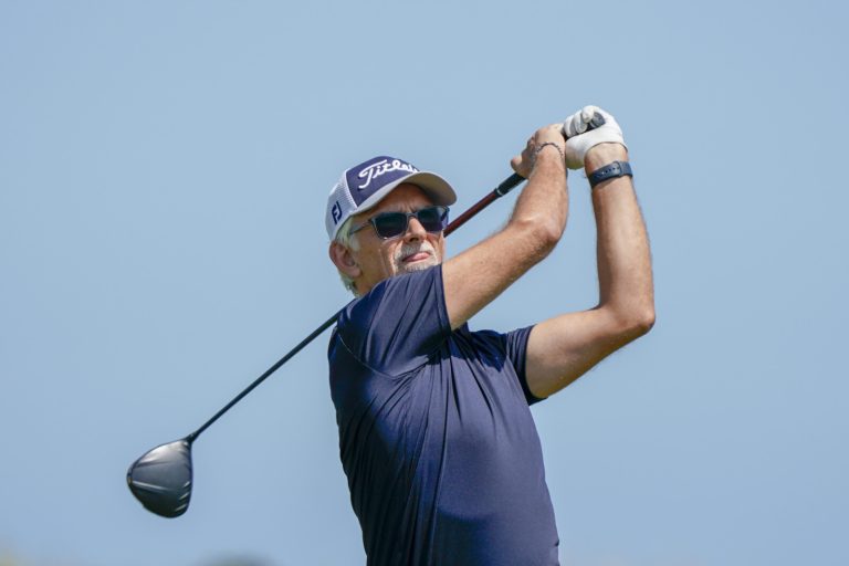 ME & MY TRAVELS WITH DAMON HILL - Golf News