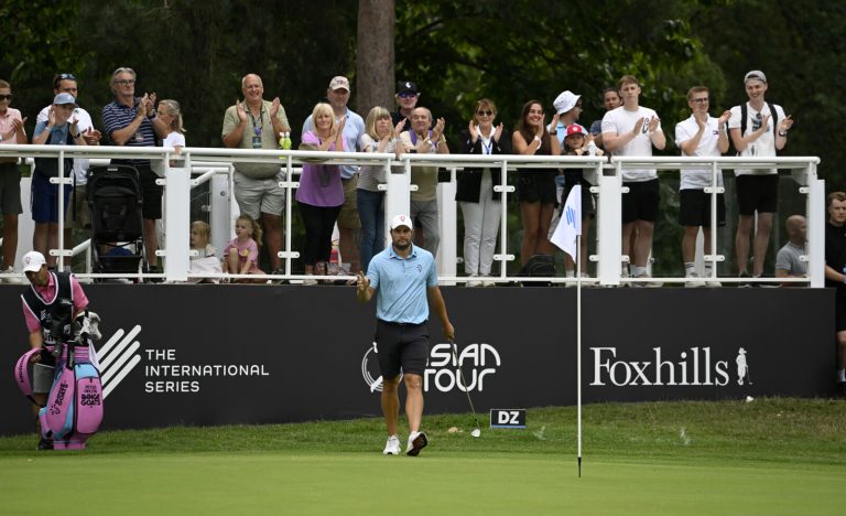 Uihlein on brink of first Asian Tour victory at Foxhills - Golf News