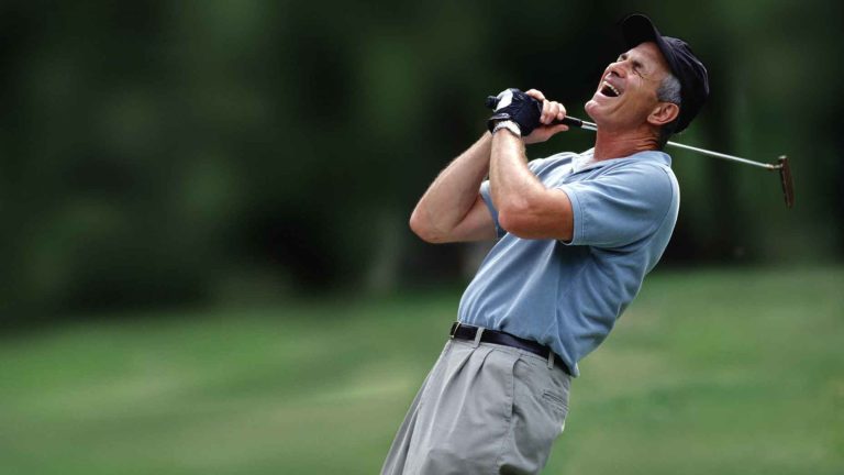 Don't make this critical mistake when practicing your putting