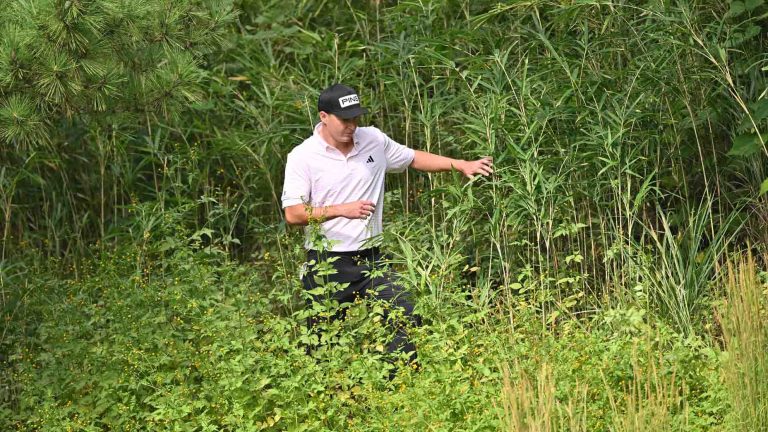 'One bad swing from 58:' Pro loses sub-60 round in brutal fashion