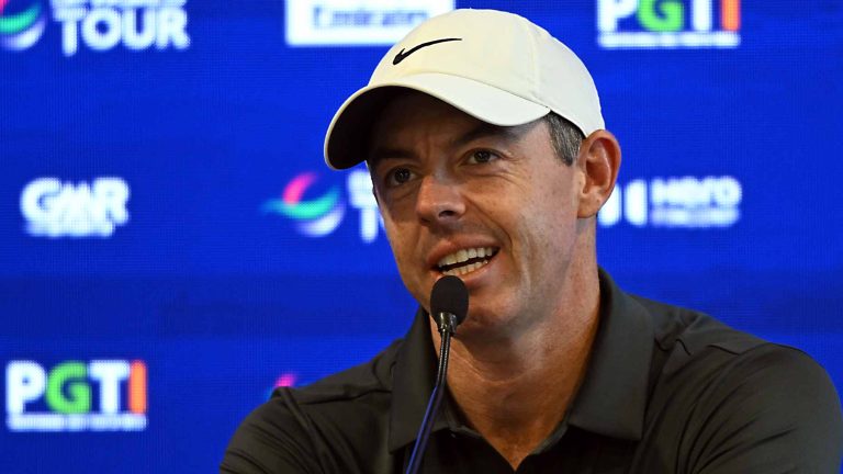 Rory McIlroy's 'NFL' answer provides glimpse into golf's tightrope walk