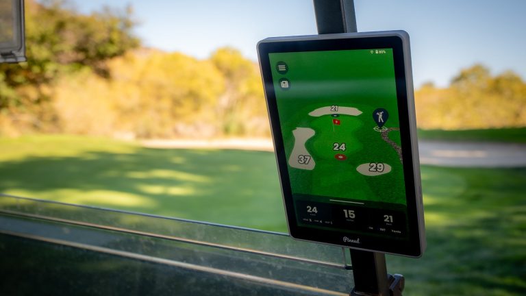 Pinned Golf's 'Caddie' allows you to take the cart GPS screen anywhere