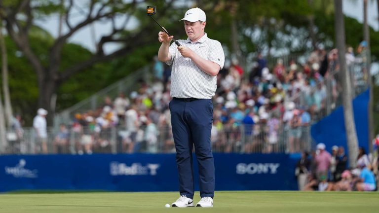 Pro scolds himself for costly putter snap: 'Cost me tournament'