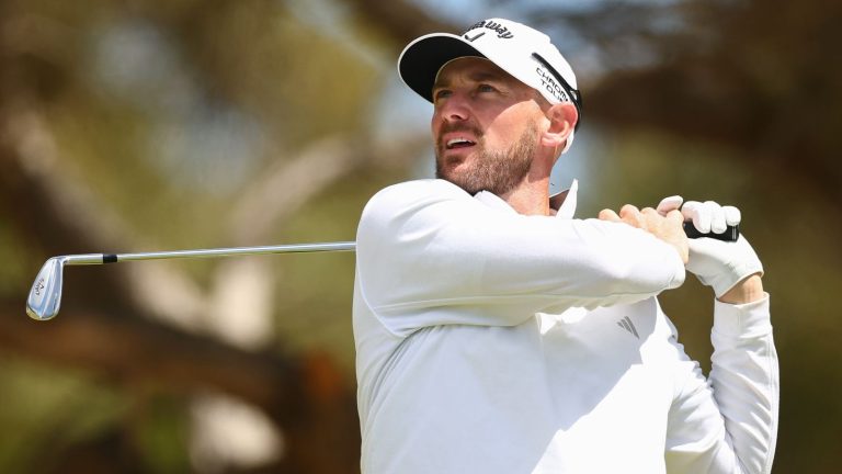 Sinnott takes charge on Day 1 at Rosebud - News
