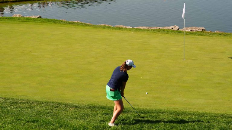 The secret to hitting a chip shot from a fluffy lie