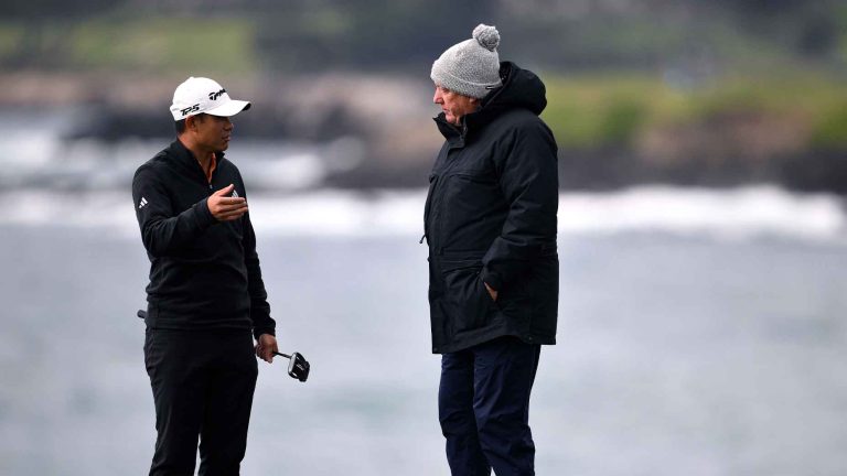 Collin Morikawa weathers controversial 18th hole ice-out to win at Pebble Beach Collin Morikawa weathers controversial 18th hole ice-out to win at Pebble Beach