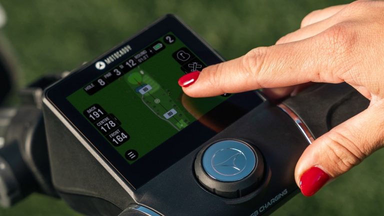 The surge of the distant… is it opportunity to bring in the change? M7 Remote GPS screen