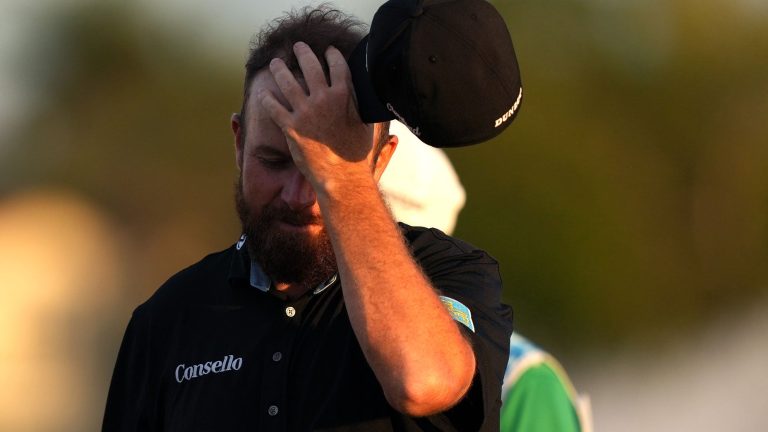 Shane Lowry’s late collapse hands Cognizant to Nico Echavarria Shane Lowry's late collapse hands Cognizant to Nico Echavarria