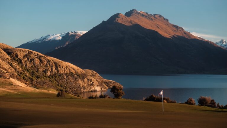 Luxury Travel: Second serve of spectacular - Courses and Travel - Equipment - News