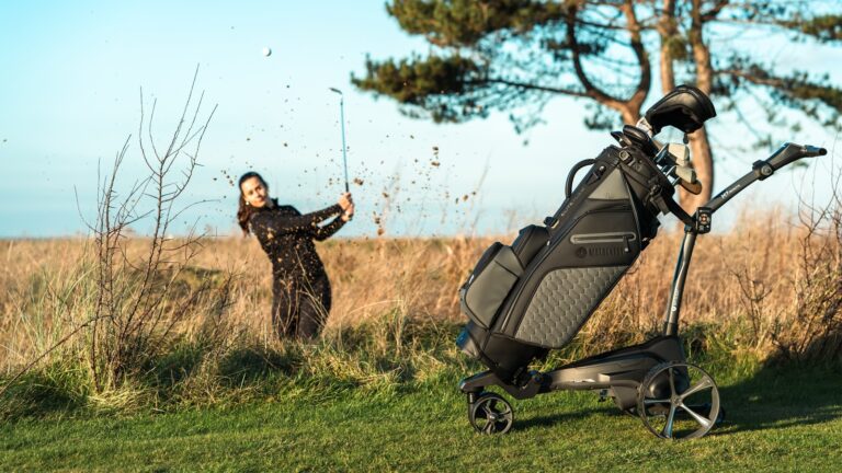 Electric buggy demand surges as golfers seek health and performance benefits - Equipment - News
