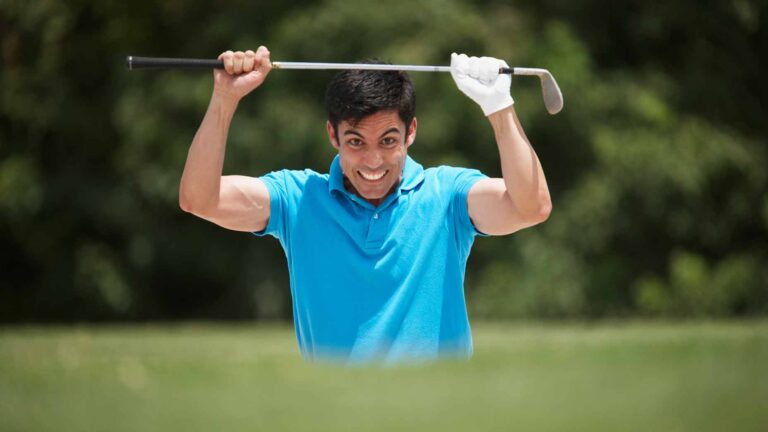 Too many swing thoughts kill your golf game. Here's how to avoid it | Instruction